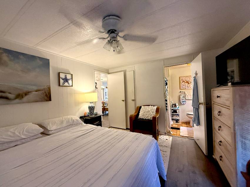 201 Poinciana Dr a Ellenton, FL Mobile or Manufactured Home for Sale